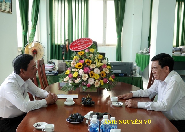 Giám đốc Sở Văn hóa, Thể thao và Du lịch chúc mừng Ngày Báo chí Việt Nam