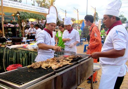 Đặc sắc Liên hoan Văn hóa ẩm thực Bình Thuận 2016