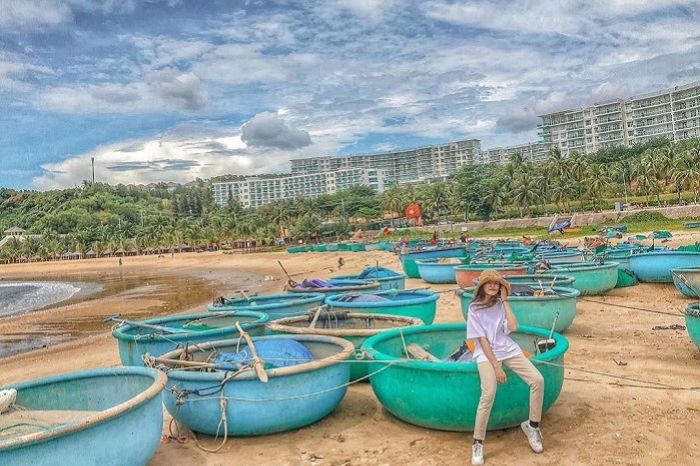 Bãi đá Ông Địa