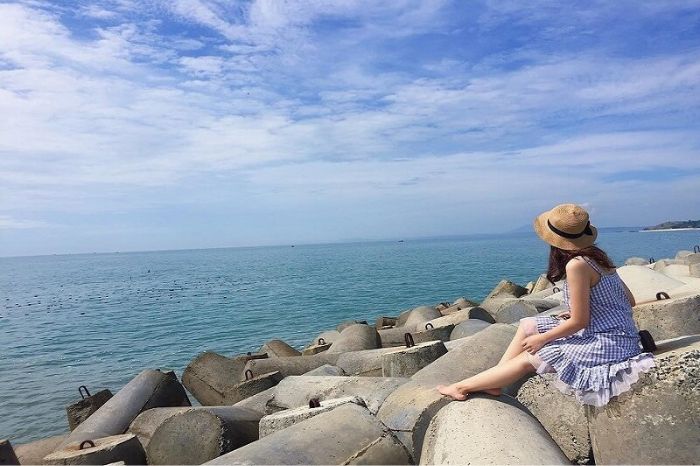 Bãi đá Ông Địa