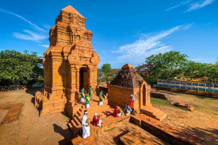 Tháp Chăm Po Sah Inư