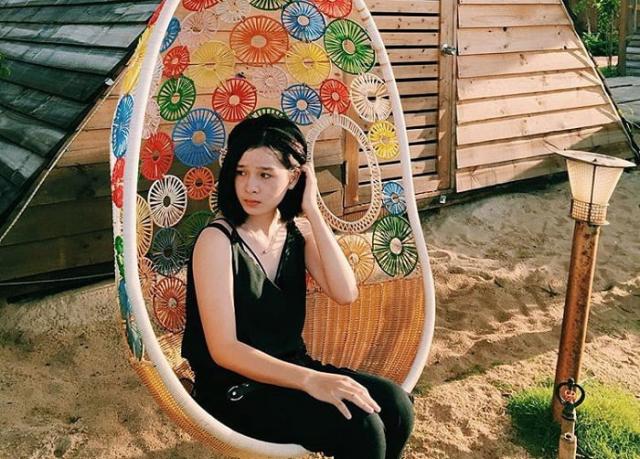 (Du khách rất thích tân hưởng không gian thanh bình tại Sơn Mỹ; Ảnh: N.V)