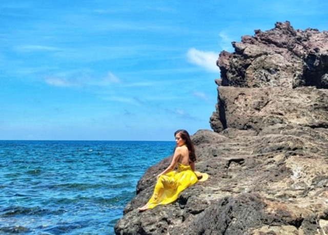 (Cảnh đẹp từ núi Cao Cát; Ảnh FBNV)