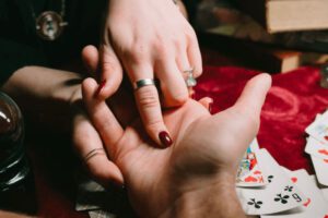 Địa chỉ xem bói Bình Thuận