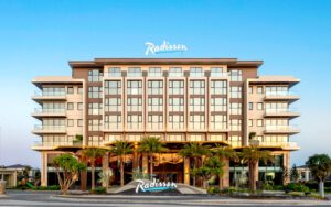 (Radisson Resort Mũi Né sẽ khai trương vào ngày 15/3)