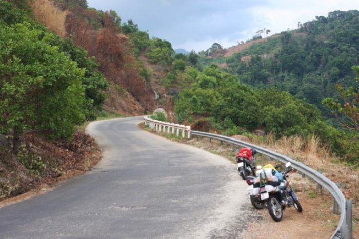 Phương tiện đi thác trượt Tà Pứa