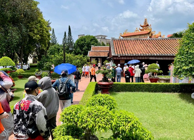 (Trướng Dục Thanh luôn là địa chỉ tham quan được nhiều du khách lựa chọn; Ảnh: Nguyên Vũ)