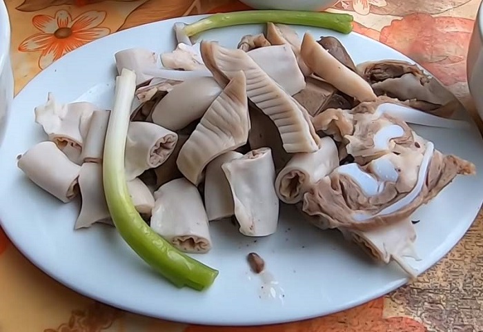 Bánh hỏi lòng heo Phú Long