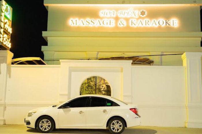 Quán karaoke Bình Thuận