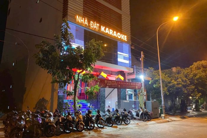 Quán karaoke Bình Thuận